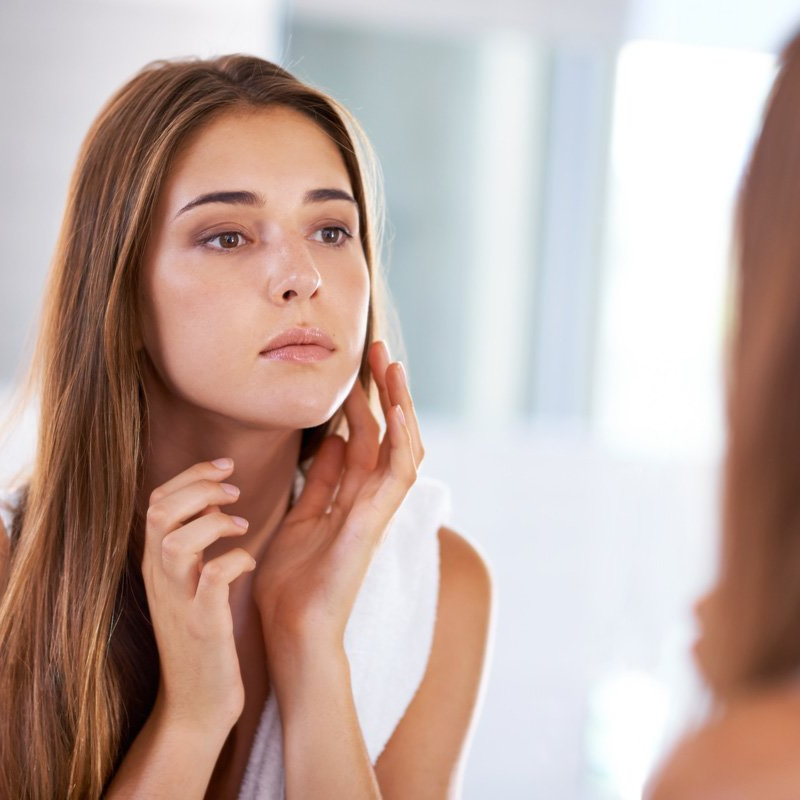 لکه های سفید روی پوست کمبود کدام ویتامین است؟